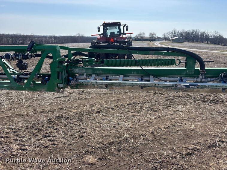 image for item EA4585 2013 John Deere R4038 sprayer