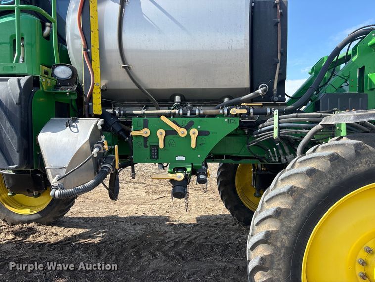 image for item EA4585 2013 John Deere R4038 sprayer