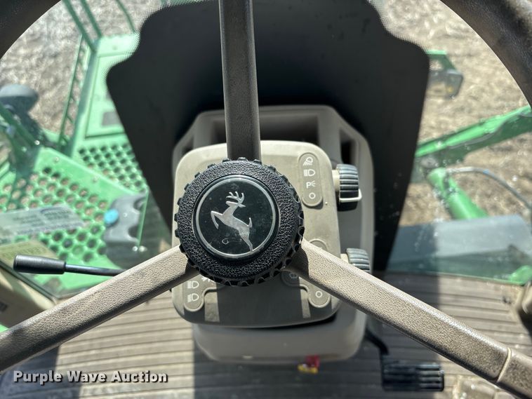 image for item EA4585 2013 John Deere R4038 sprayer