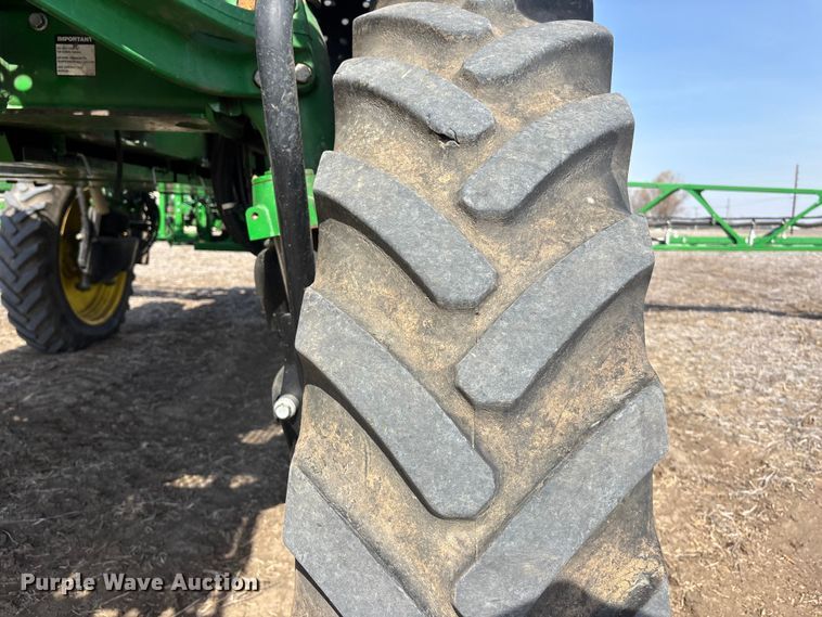 image for item EA4585 2013 John Deere R4038 sprayer