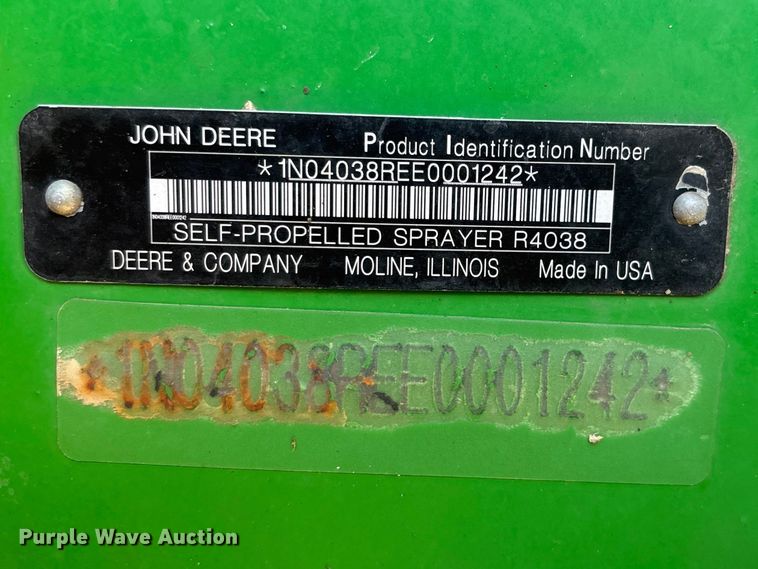 image for item EA4585 2013 John Deere R4038 sprayer