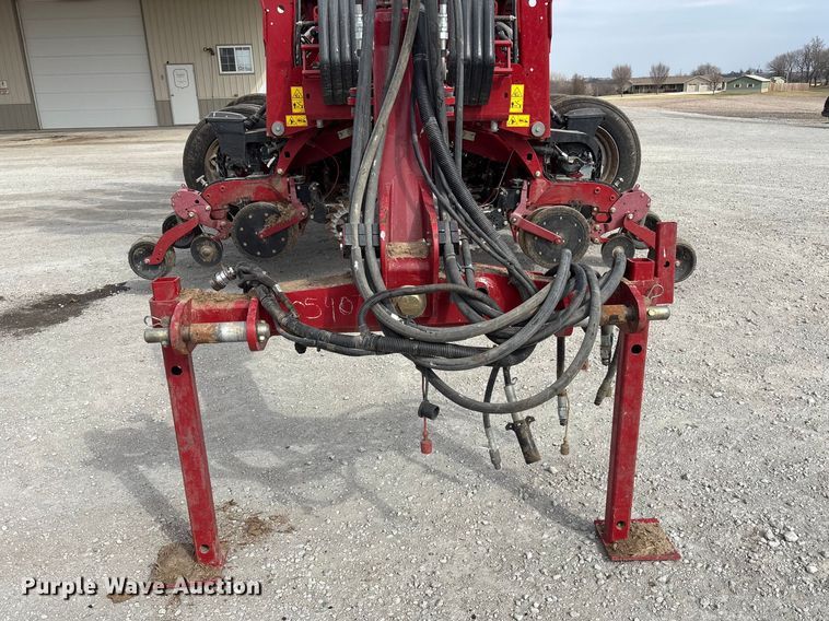 image for item EA4586 2022 Case IH 2150S planter