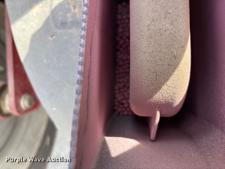 image for item EA4586 2022 Case IH 2150S planter