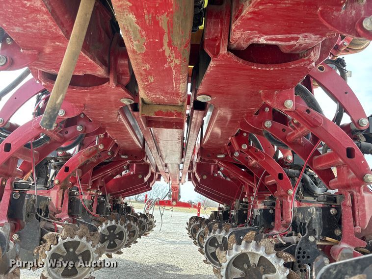 image for item EA4586 2022 Case IH 2150S planter