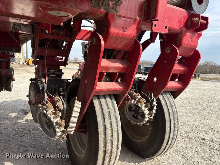 image for item EA4586 2022 Case IH 2150S planter