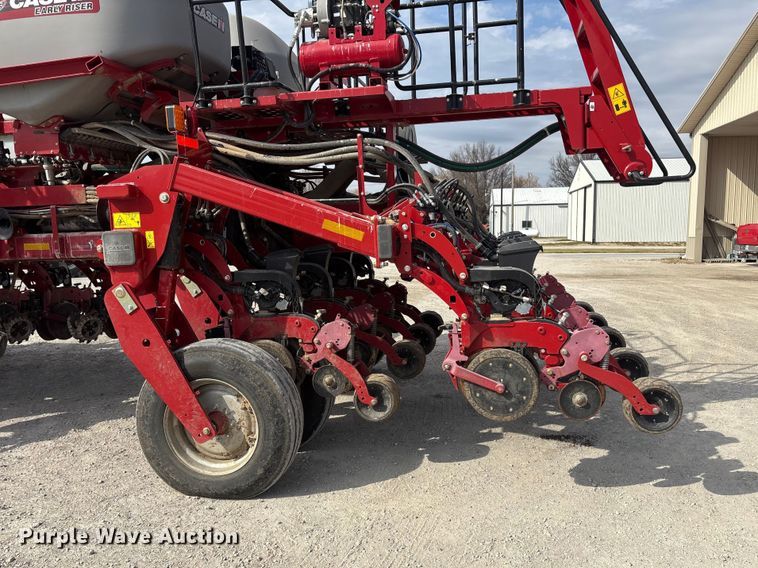 image for item EA4586 2022 Case IH 2150S planter