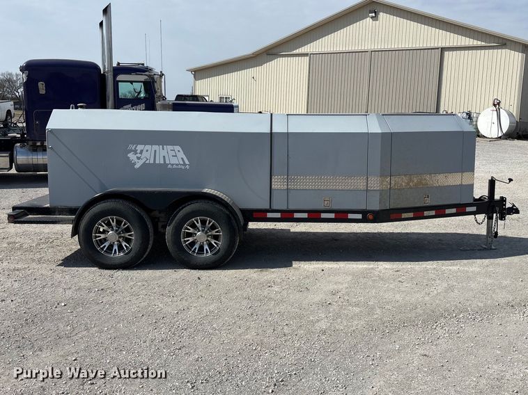 image for item EA4587 2022 Bestway Tanker fuel trailer