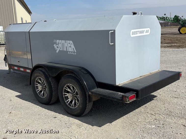 image for item EA4587 2022 Bestway Tanker fuel trailer