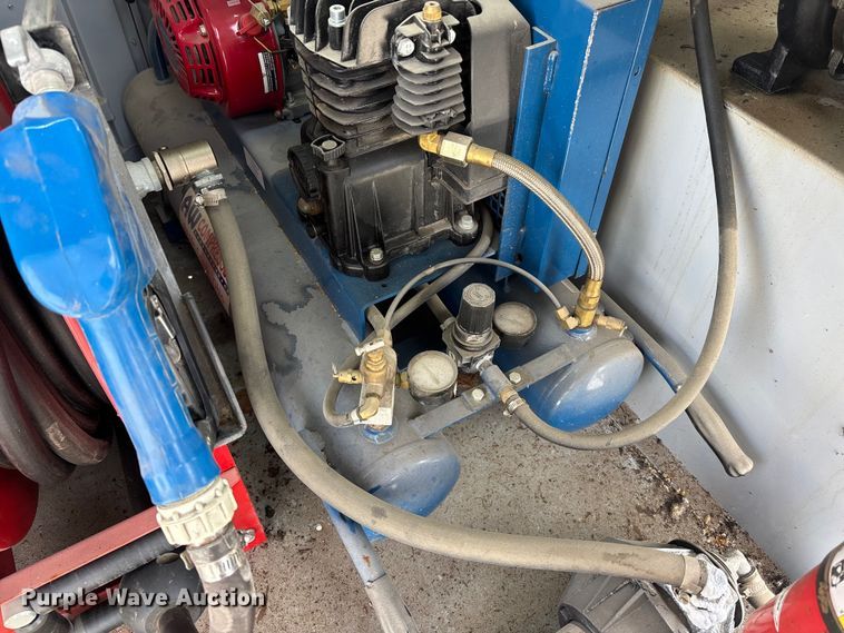 image for item EA4587 2022 Bestway Tanker fuel trailer