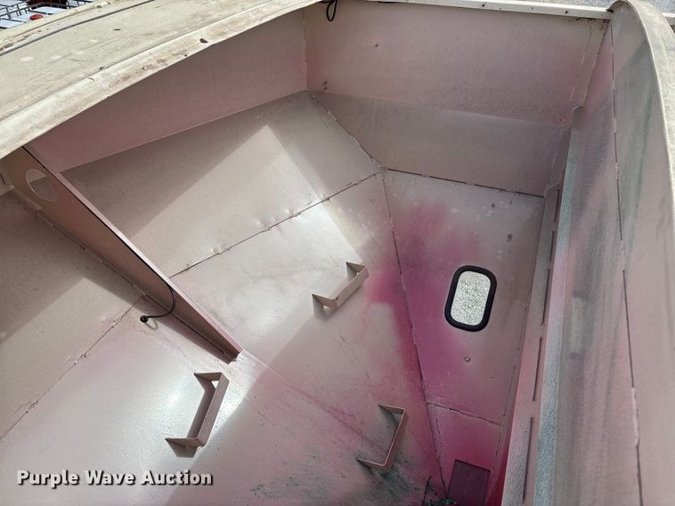 image for item EA4588 Unverferth Seed Runner 2750 seed tender