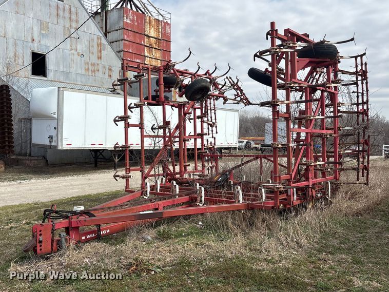 image for item EA4589 Wil-Rich 2500 field cultivator