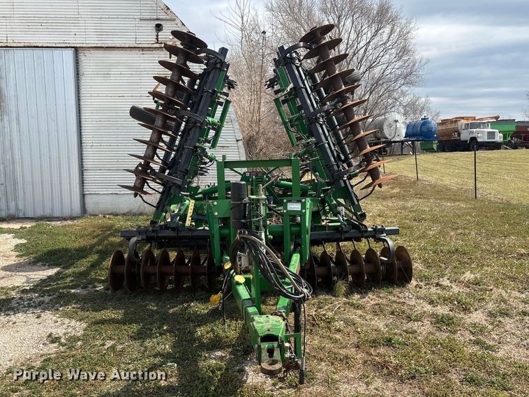 image for item EA4590 John Deere 726 mulch finisher