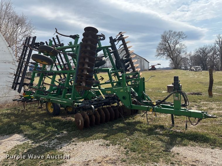 image for item EA4590 John Deere 726 mulch finisher