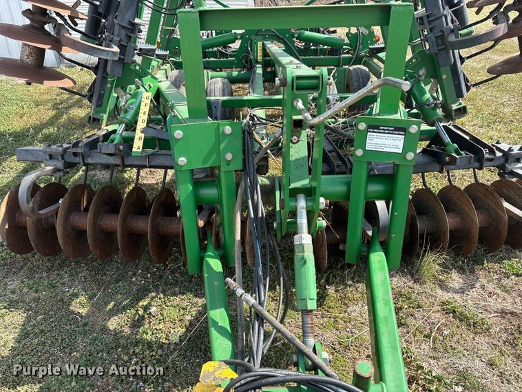 image for item EA4590 John Deere 726 mulch finisher