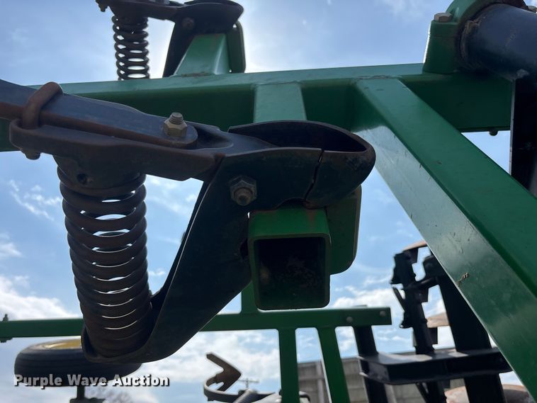 image for item EA4590 John Deere 726 mulch finisher