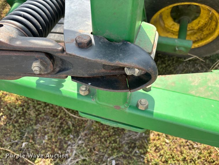 image for item EA4590 John Deere 726 mulch finisher