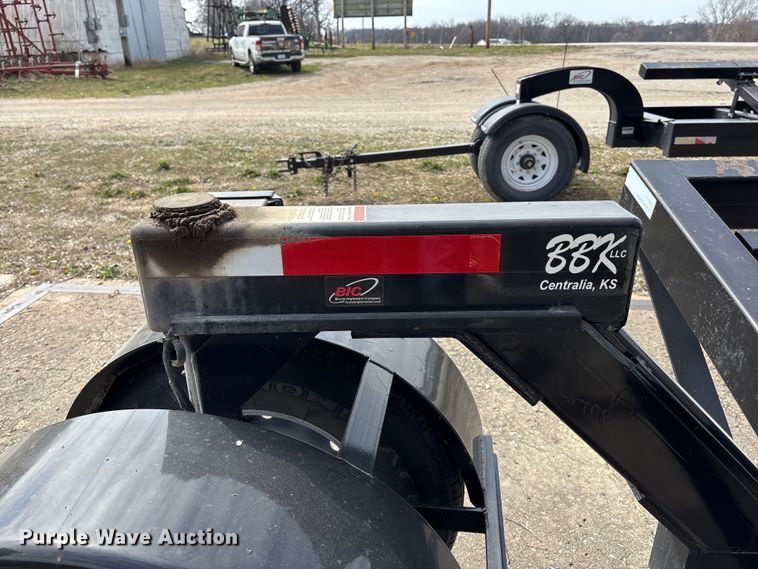 image for item EA4593 2022 BBK 32TD header trailer