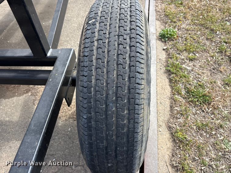 image for item EA4593 2022 BBK 32TD header trailer