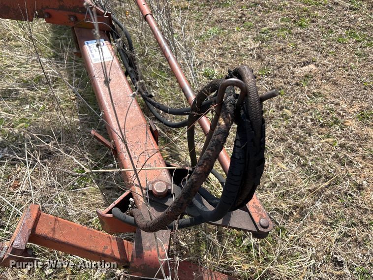 image for item EA4595 International Harvester seven bottom plow