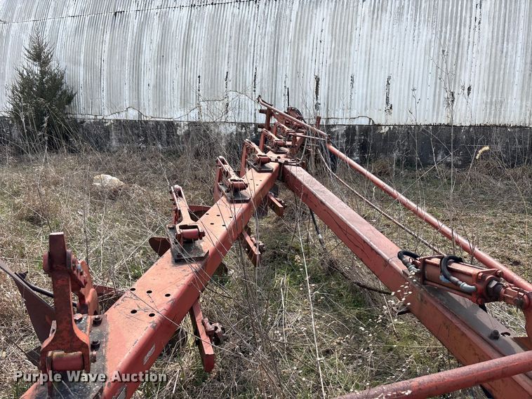 image for item EA4595 International Harvester seven bottom plow