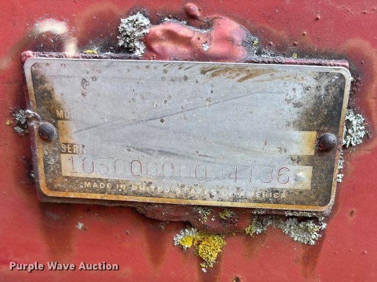 image for item EA4595 International Harvester seven bottom plow