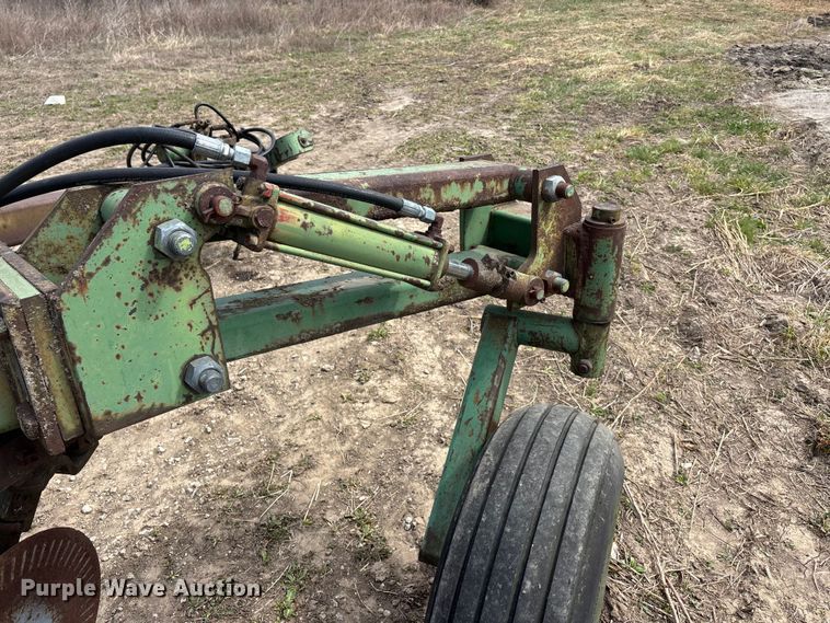 image for item EA4596 John Deere A2700 seven bottom plow