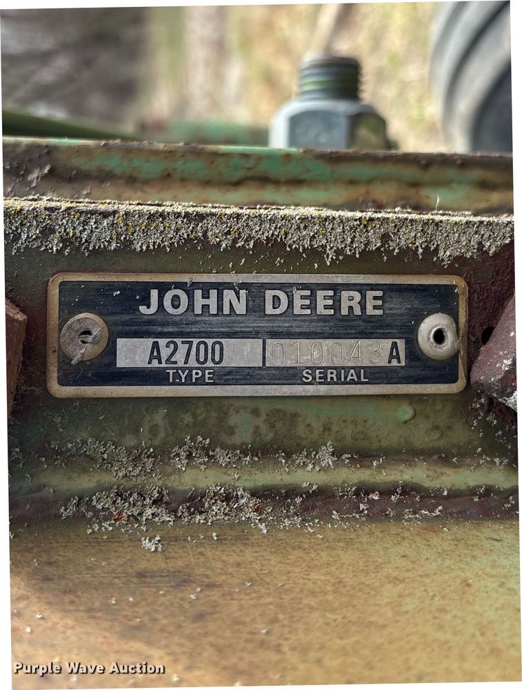 image for item EA4596 John Deere A2700 seven bottom plow