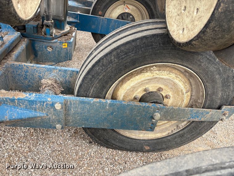 image for item EA4598 Kinze 3600 split row no-till planter