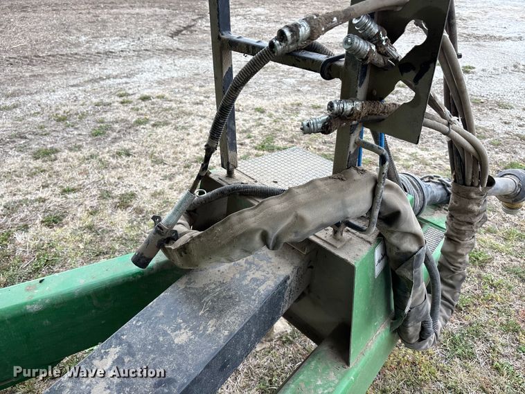 image for item EA4599 Brent V1100 grain cart