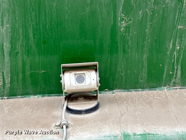 image for item EA4599 Brent V1100 grain cart