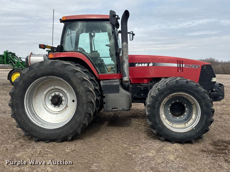 image for item EA4600 2004 Case IH Magnum MX285 MFWD tractor