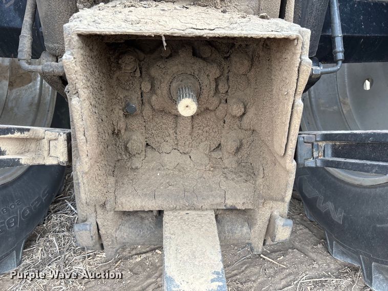 image for item EA4600 2004 Case IH Magnum MX285 MFWD tractor