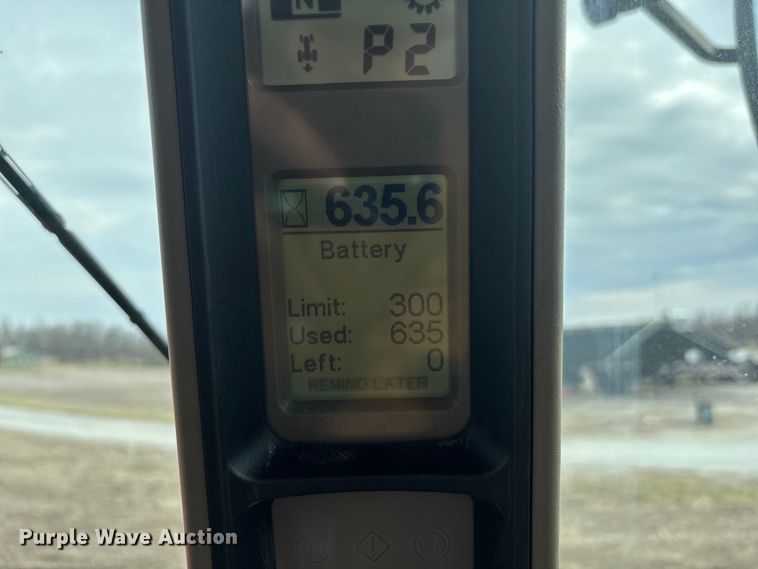 image for item EA4600 2004 Case IH Magnum MX285 MFWD tractor