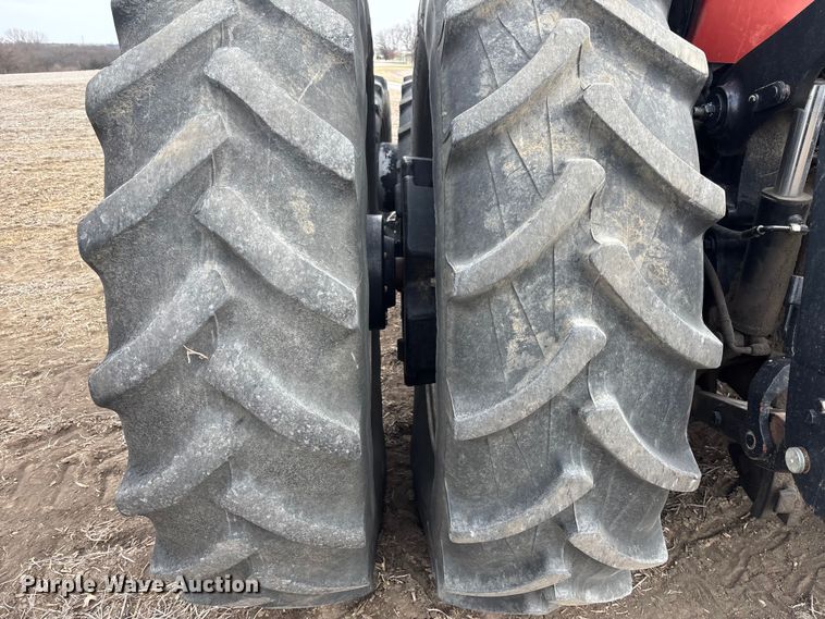 image for item EA4600 2004 Case IH Magnum MX285 MFWD tractor