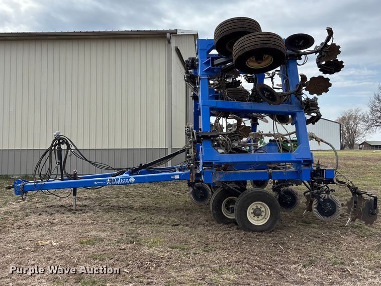 image for item EA4601 Dalton Ag DW7240-66 NH3 applicator
