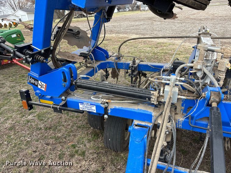 image for item EA4601 Dalton Ag DW7240-66 NH3 applicator