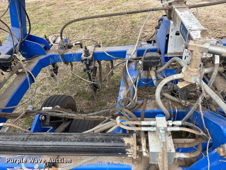 image for item EA4601 Dalton Ag DW7240-66 NH3 applicator