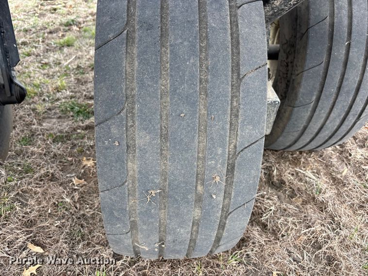 image for item EA4601 Dalton Ag DW7240-66 NH3 applicator