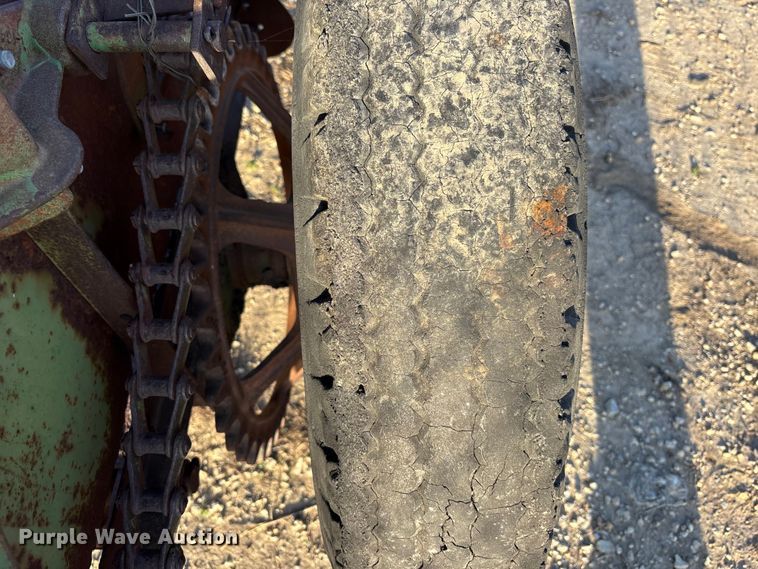 image for item EA4647 Manure spreader