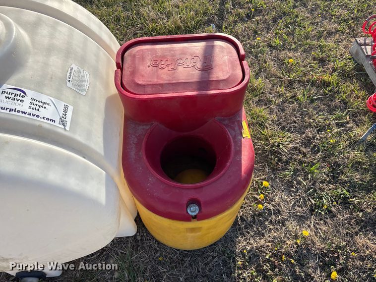 image for item EA4655 Ritchie livestock waterer