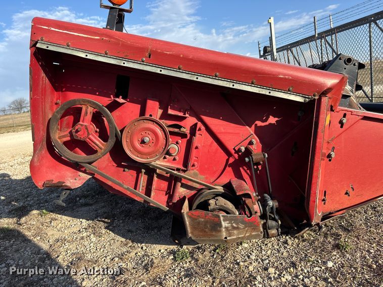image for item EA4662 2002 Case IH HDX181 sickle head
