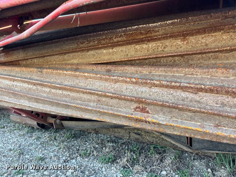 image for item EA4662 2002 Case IH HDX181 sickle head