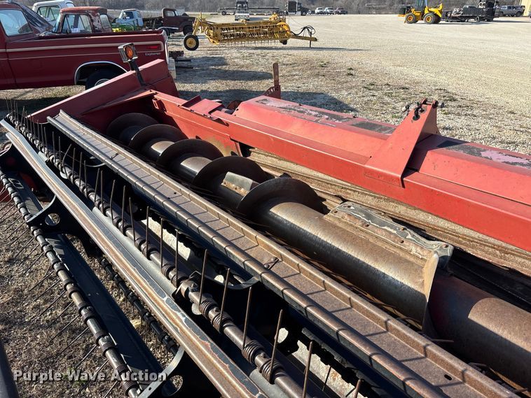 image for item EA4662 2002 Case IH HDX181 sickle head
