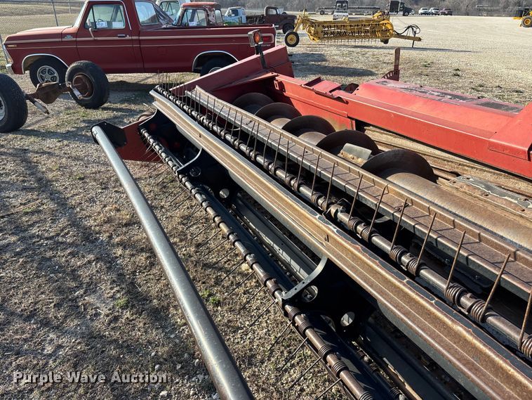 image for item EA4662 2002 Case IH HDX181 sickle head