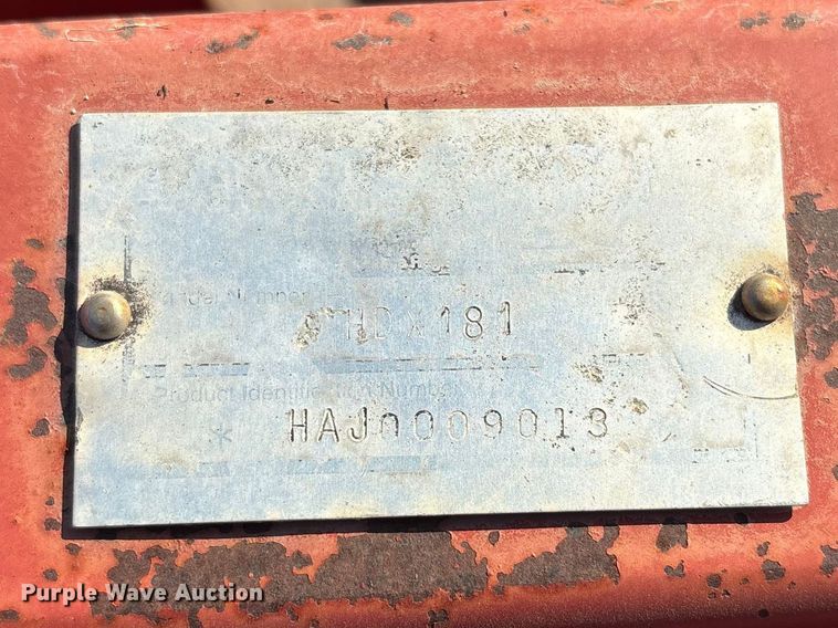 image for item EA4662 2002 Case IH HDX181 sickle head