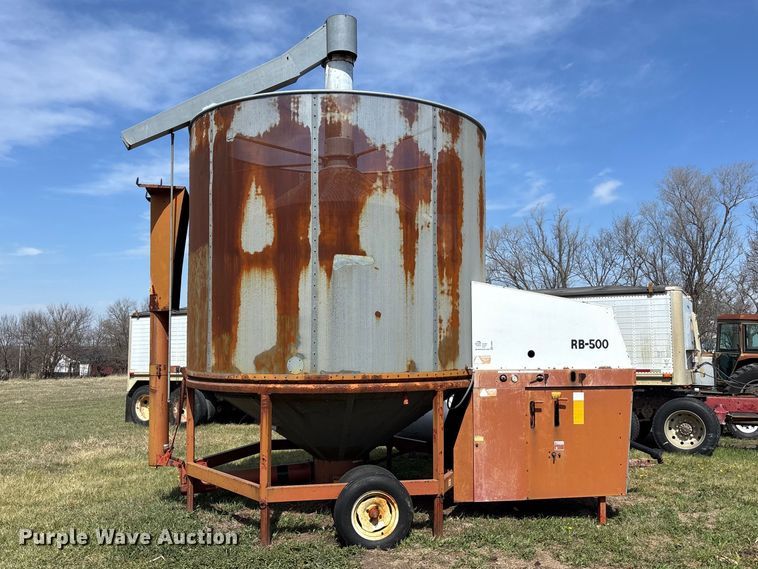 image for item EA4698 GT RB500 grain truck