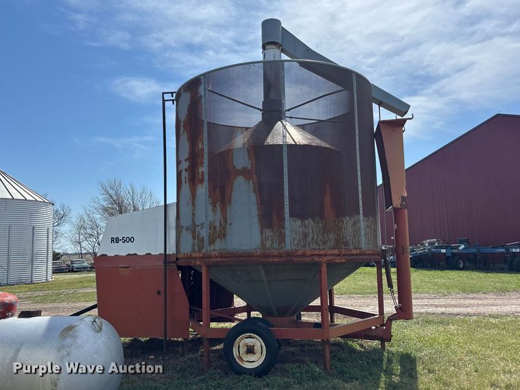 image for item EA4698 GT RB500 grain truck