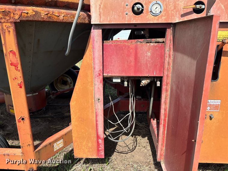 image for item EA4698 GT RB500 grain truck