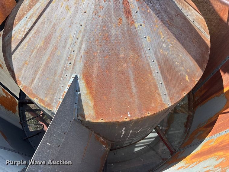 image for item EA4698 GT RB500 grain truck