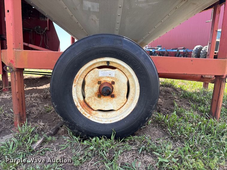 image for item EA4698 GT RB500 grain truck